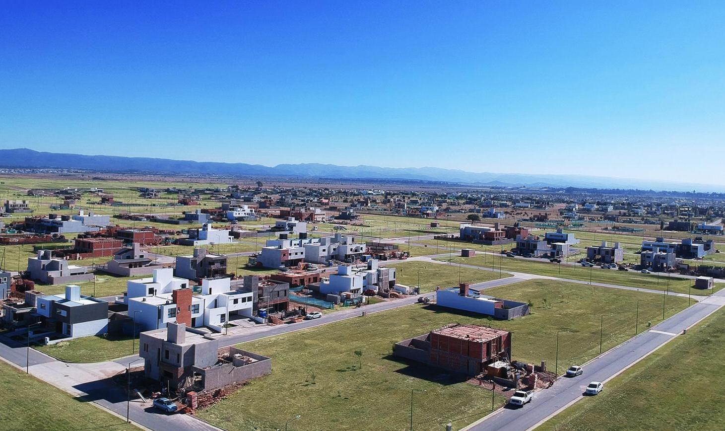Foto de VENDE lote en Abras de Manantiales, imagen 4