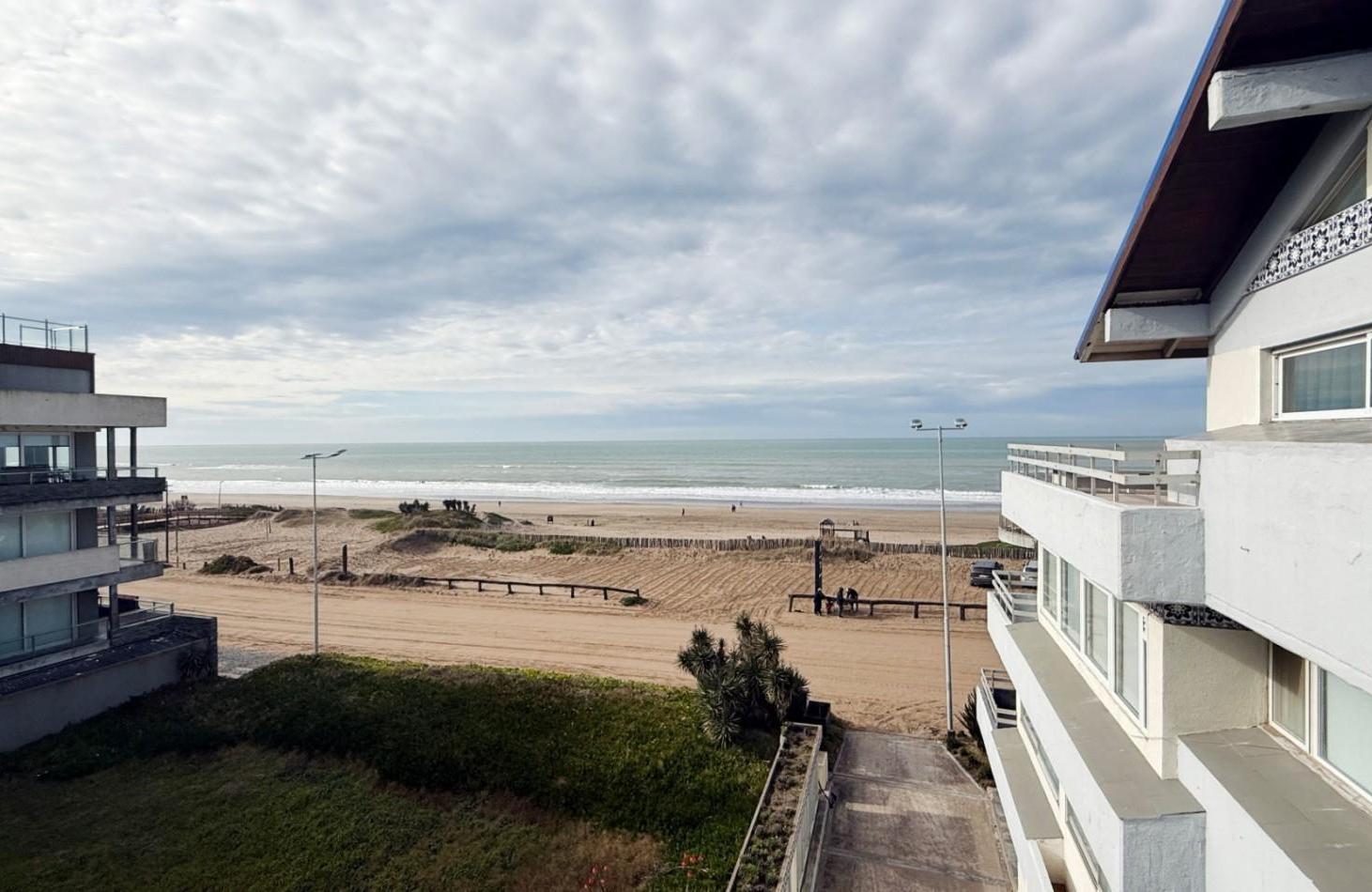Foto de Triplex en alquiler Pinamar Centro Playa (Linea de mar Norte), imagen 4