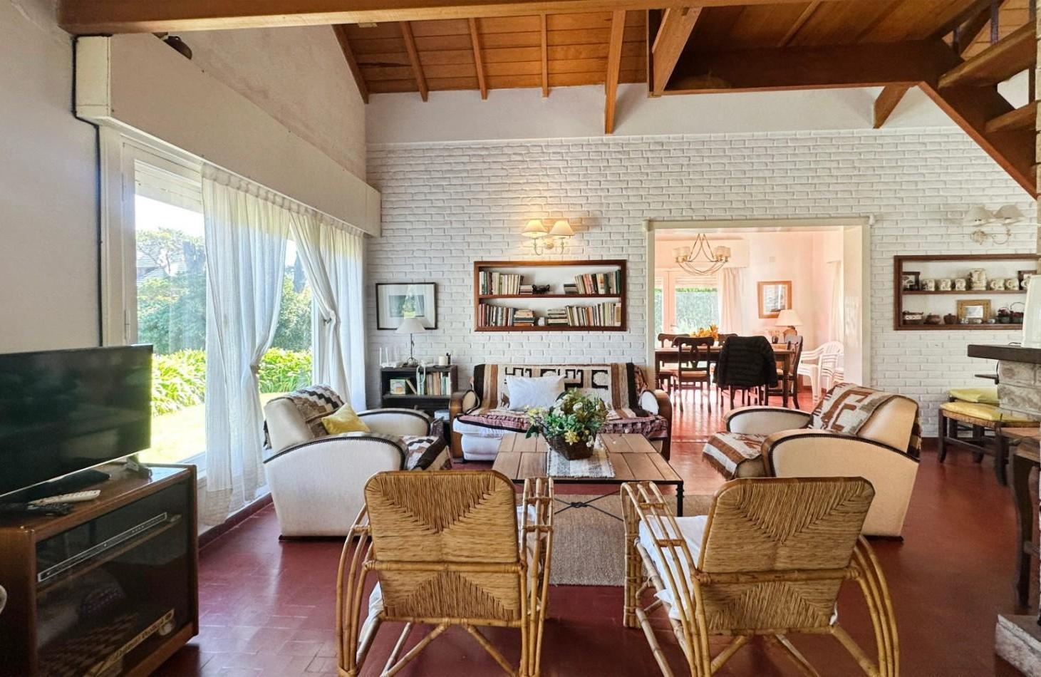Foto de Casa en Alquiler en Pinamar - Zona Centro Playa, imagen 4