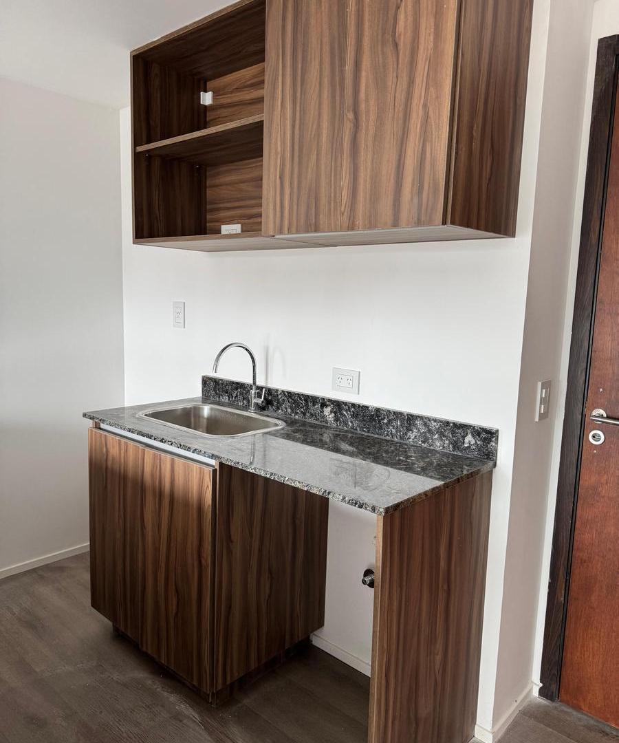 Foto de Departamento venta 2 ambientes Barrio Norte, imagen 2