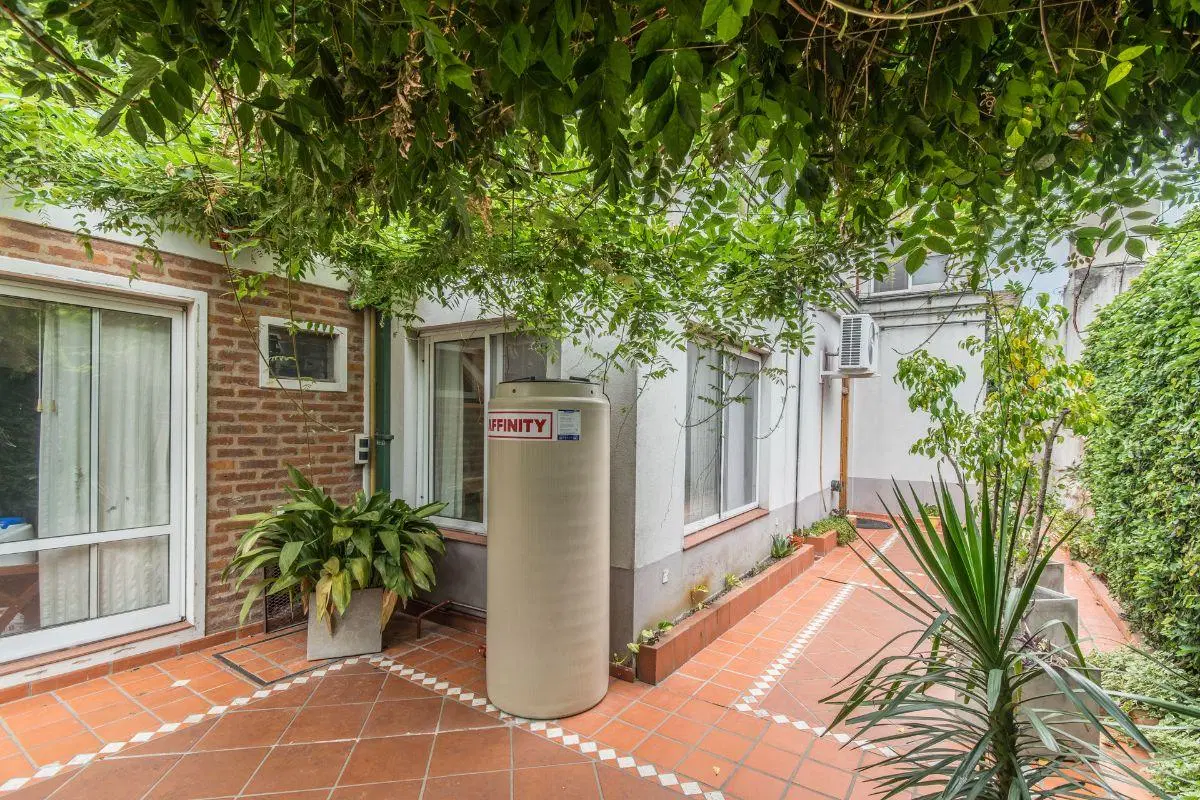 CASA EN VENTA EN WILDE 5 AMBIENTES HABITACIONES EN SUITE 3