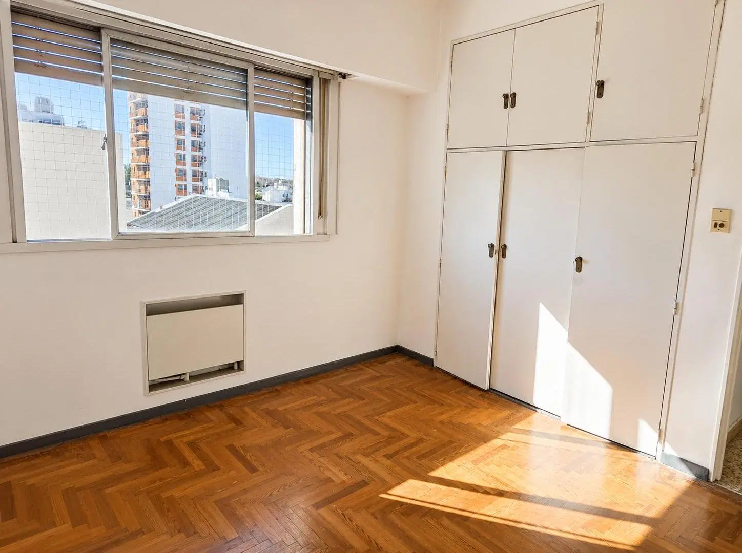 Departamento 3 ambientes en alquiler /piso alto /Wilde Centro 3