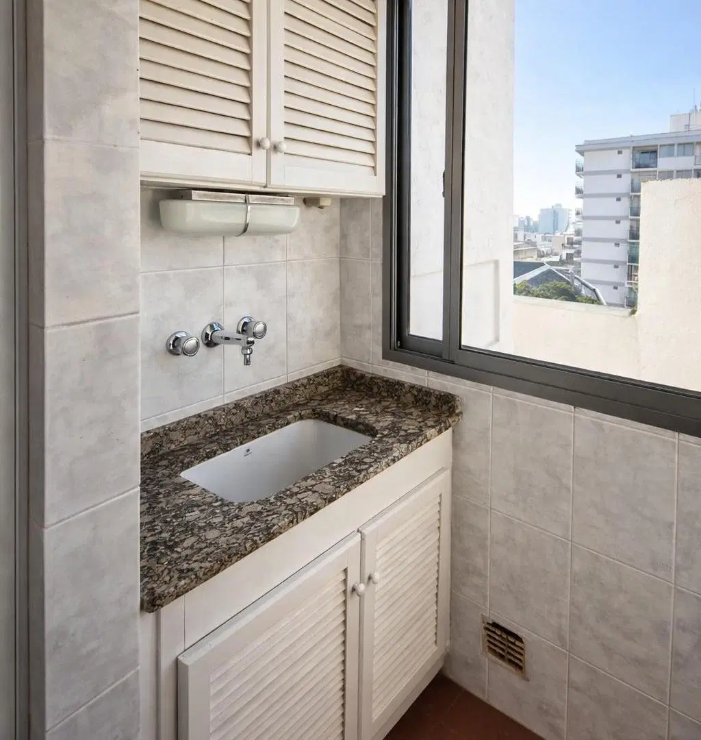 Departamento 3 ambientes en alquiler /piso alto /Wilde Centro 1