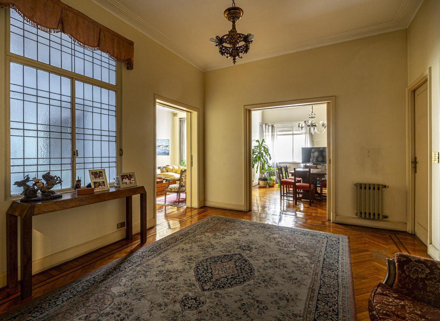 Departamento | Venta | Recoleta | 6 ambientes | Cochera