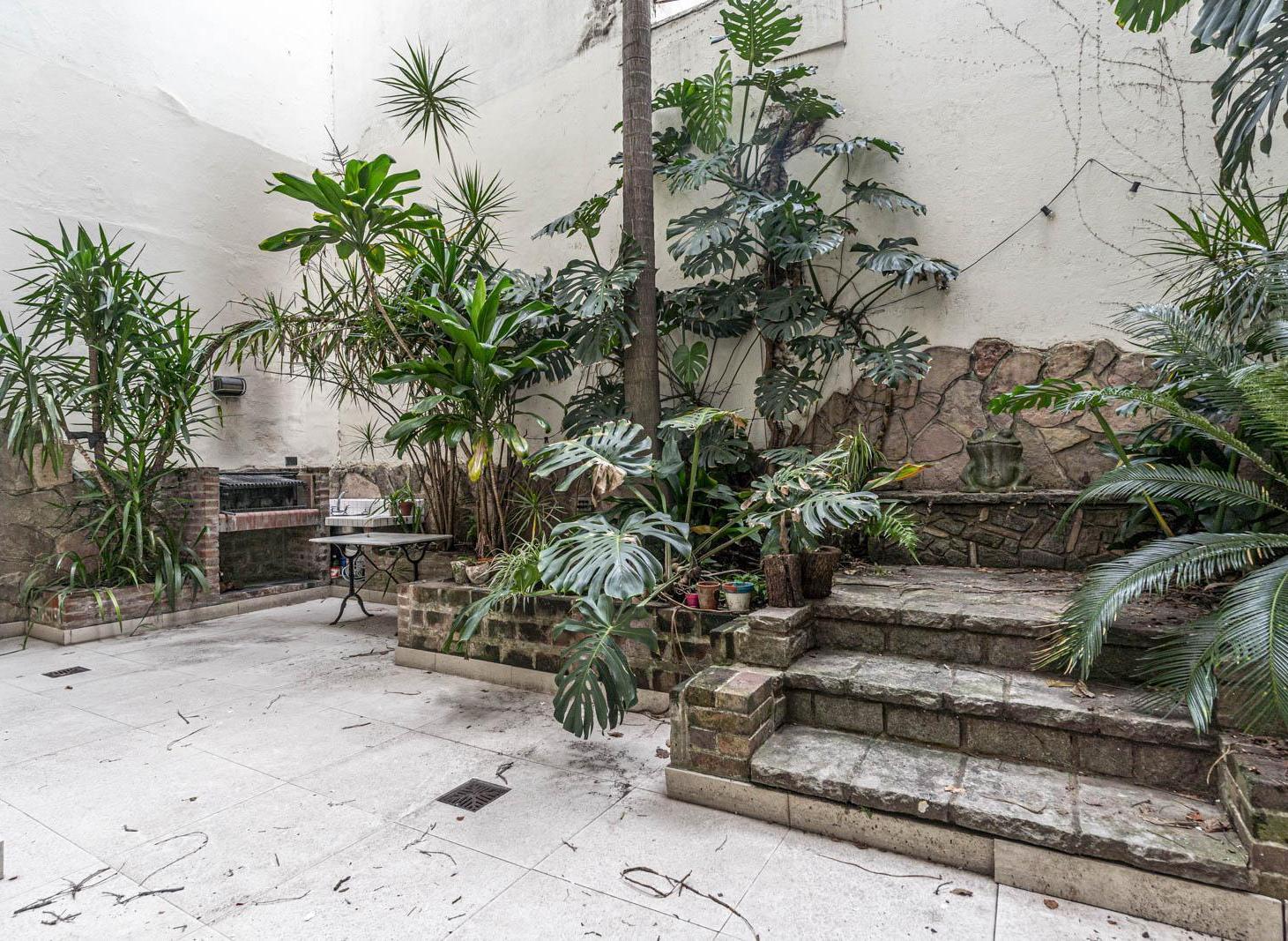 Departamento | Alquiler | Recoleta | 4 ambientes | Patio