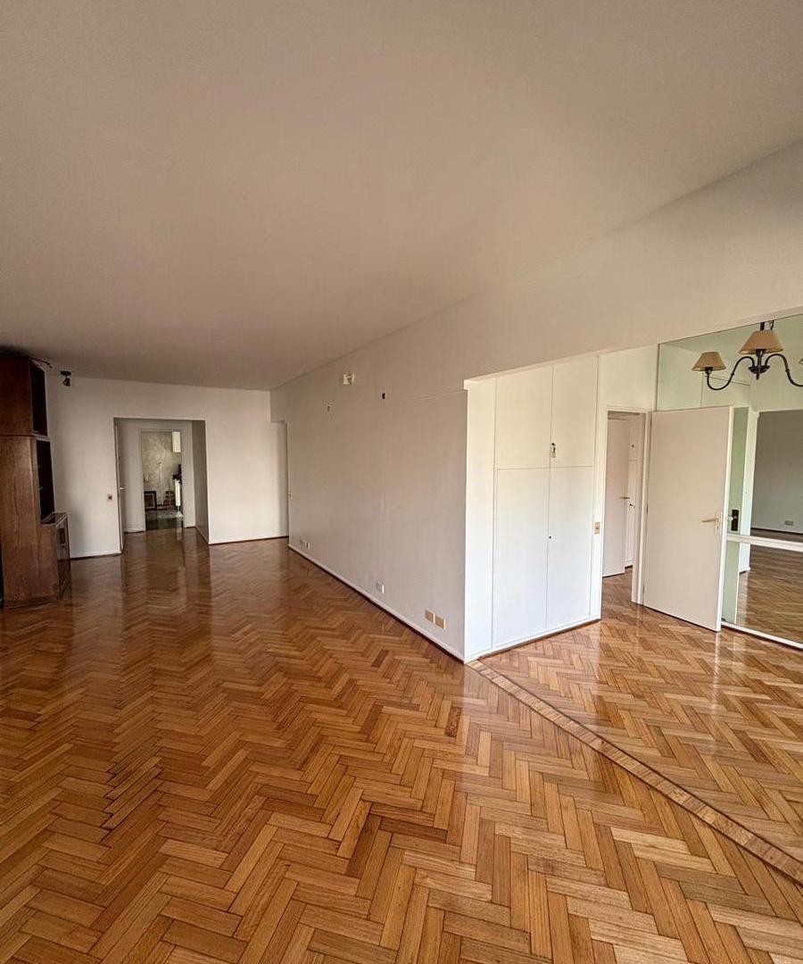 Foto de Departamento | Alquiler | Retiro | 4 ambientes | Balcon, imagen 2