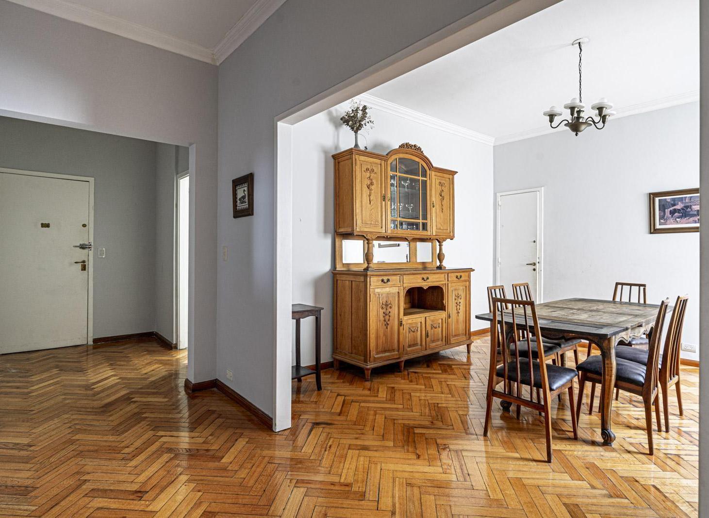 Foto de Departamento | Venta | Recoleta | 5 ambientes | Balcon, imagen 2