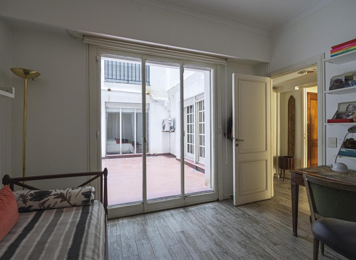 Foto de Departamento | Venta | Recoleta | 7 ambientes | Patio, imagen 4
