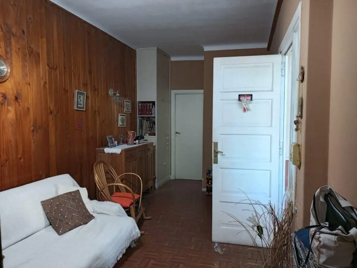 VENTA- CASA EN BLOCK CON LOCALES- CIUDADELA 5
