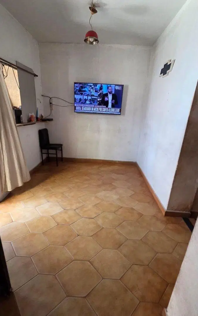 VENTA- CASA- 4 AMBIENTES - LUGANO 4
