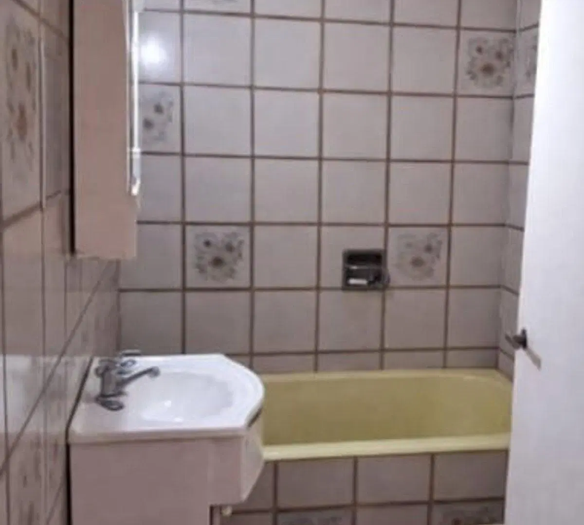 VENTA-CASA-3 AMBIENTES-LOMAS DEL MIRADOR 4