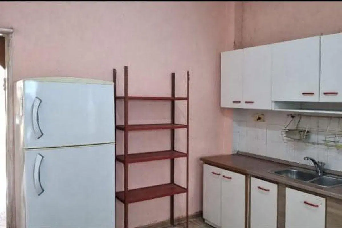 VENTA-CASA-3 AMBIENTES-LOMAS DEL MIRADOR 2
