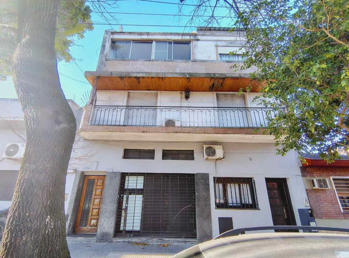 VENTA- 2 DEPTOS DE 3 Y 2 AMBIENTES-PQUE AVELLANEDA 2