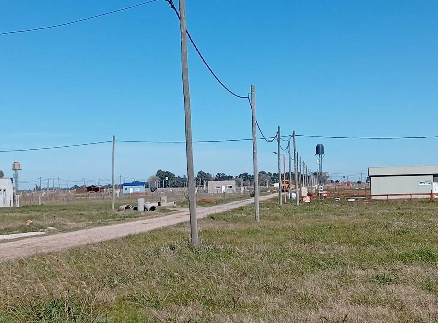 VENTA -LOTE EN BARRIO ARROYOS DE SAN VICENTE 4