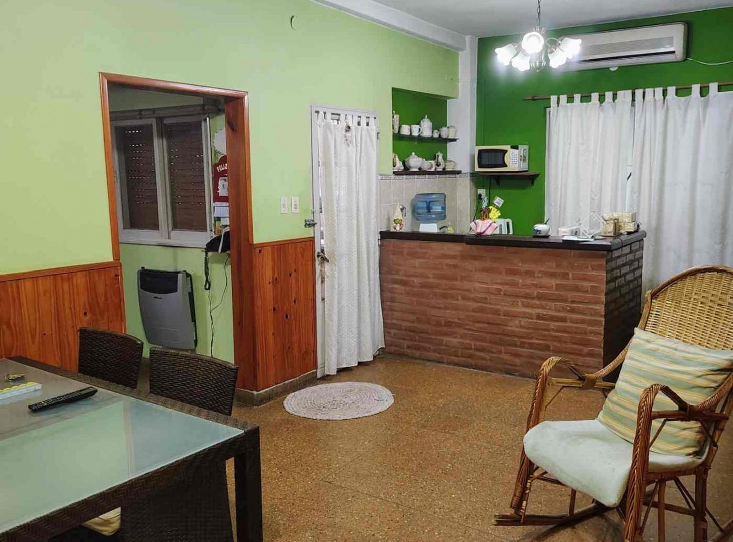 Foto de VENTA-3 CASAS IDEAL MULTIFAMILIAS-CASEROS-3FEBRERO, imagen 2