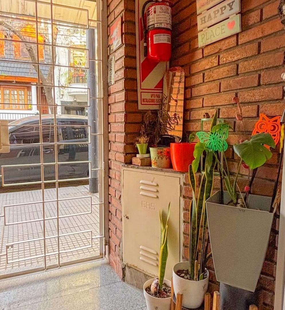 Foto de VENTA-PH 2 AMBIENTES-SAN CRISTOBAL-MUY BUENO!!!, imagen 5