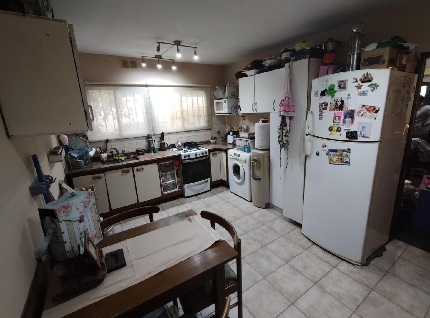 Foto de Venta Moron Propiedad lista para vivir mas Local, imagen 5