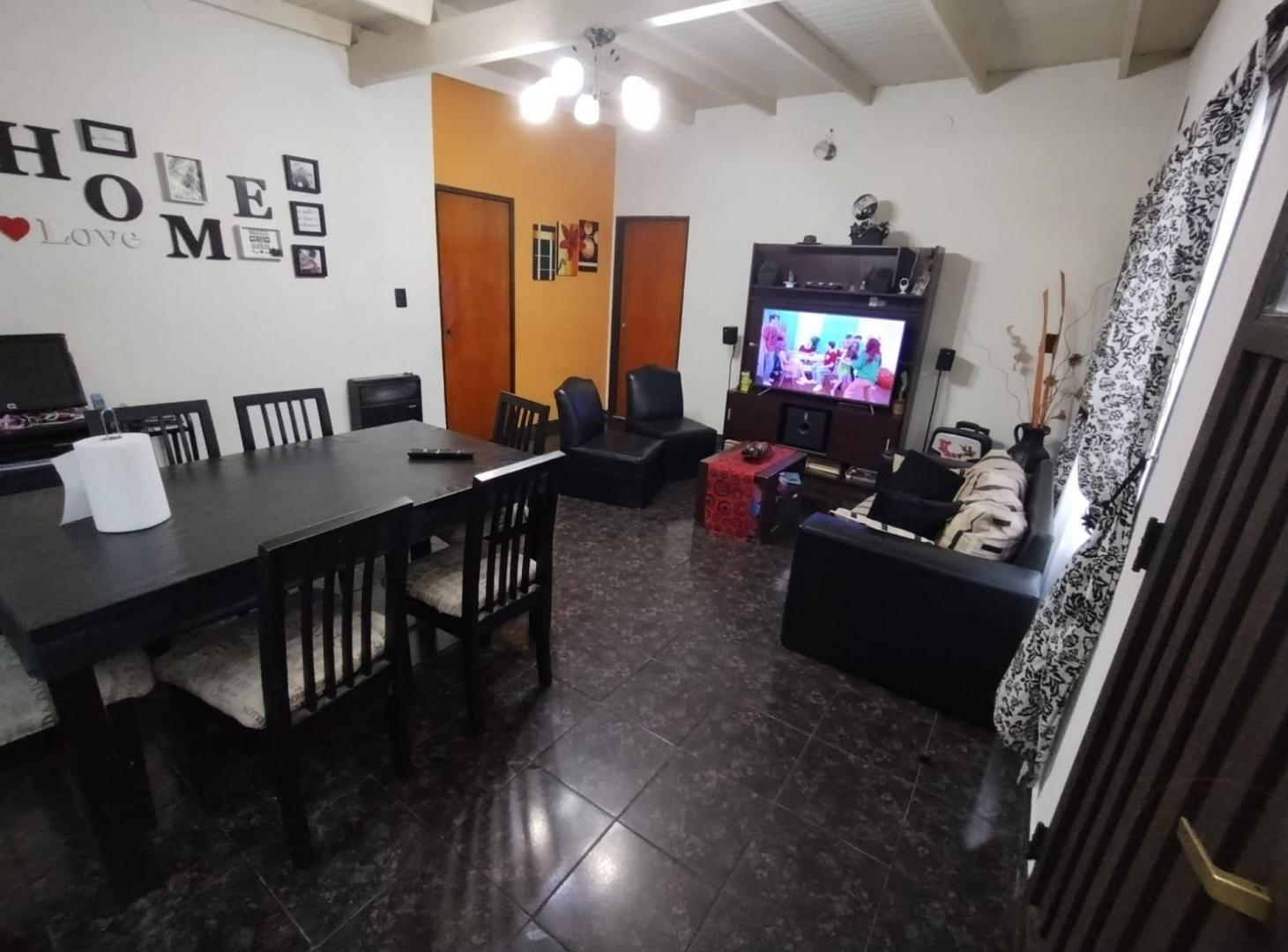 Foto de Venta Moron Propiedad lista para vivir mas Local, imagen 2