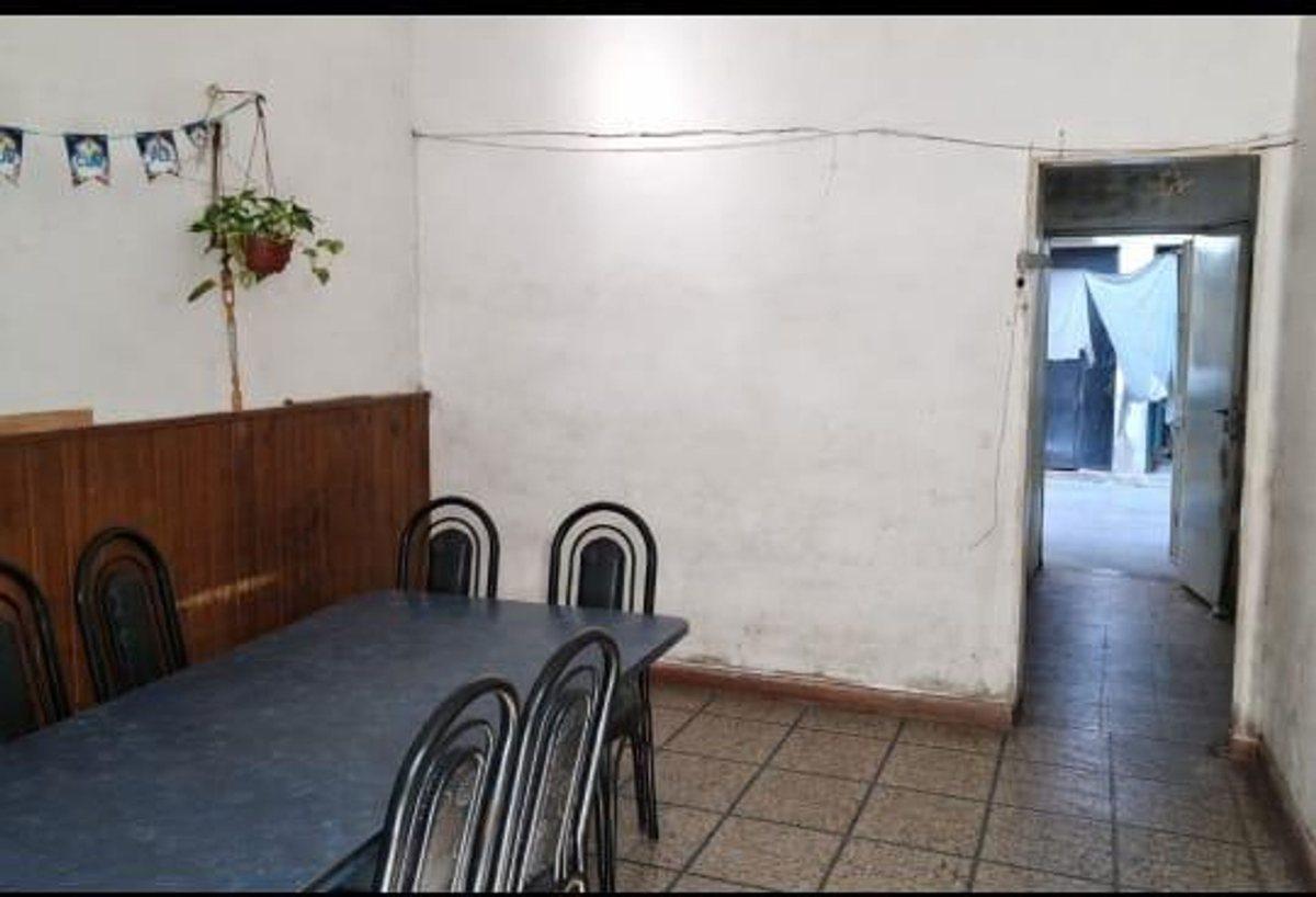 Foto de VENTA-CASA-3 AMBIENTES-LOMAS DEL MIRADOR, imagen 4