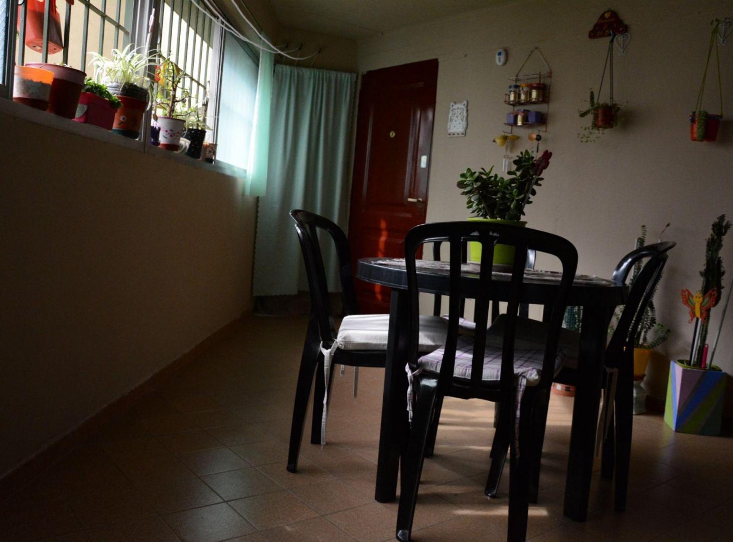 Foto de VENTA-DPTO-5 AMB- VILLA LUGANO- MUY LUMINOSO, imagen 2
