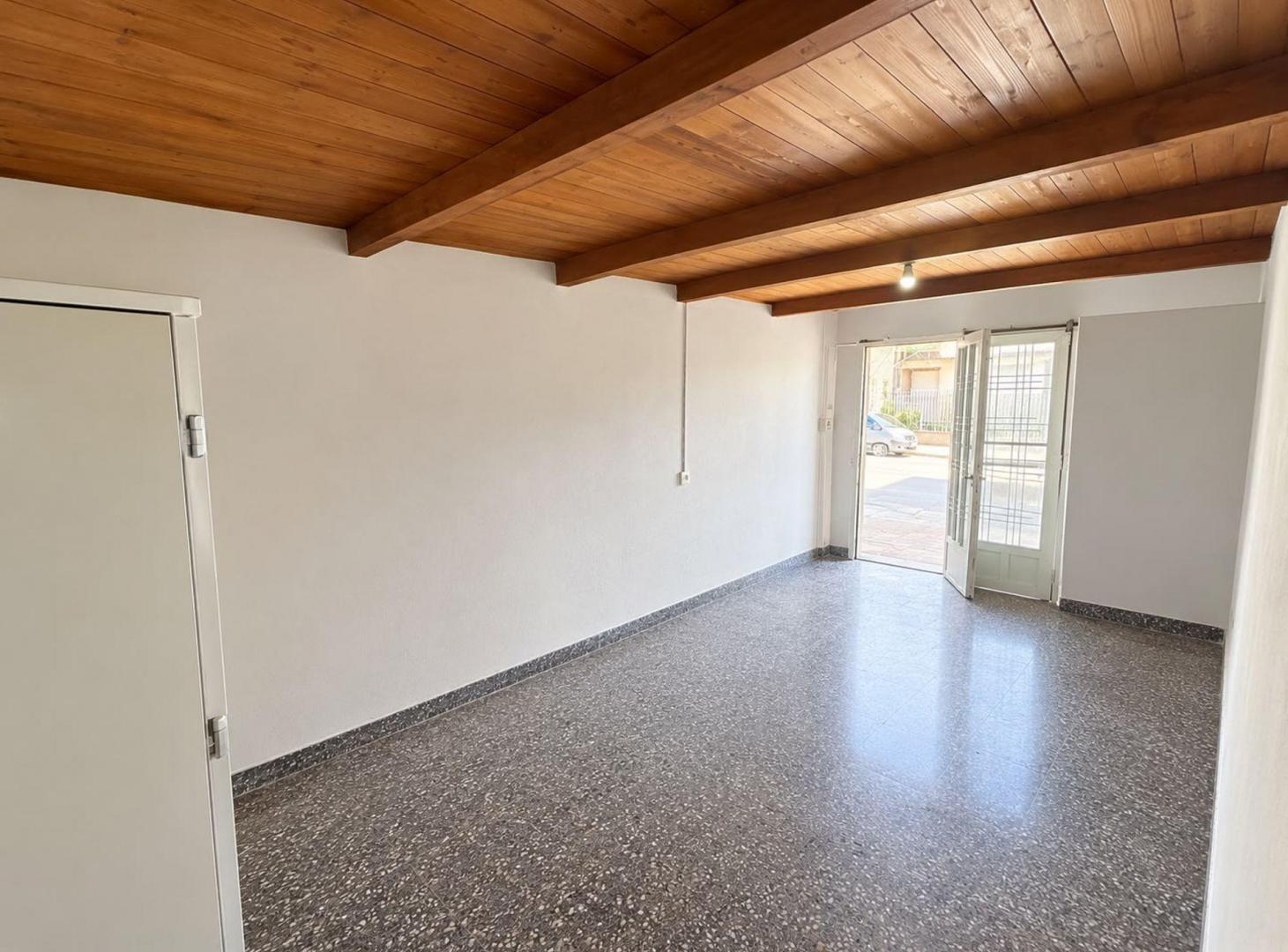 Foto de VENTA-CASA-4 AMB CON GALPON- EL PALOMAR, imagen 3