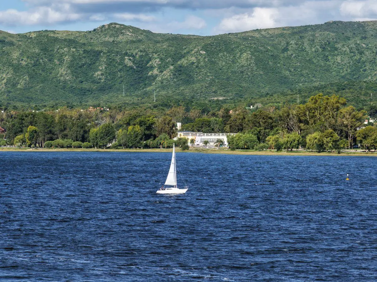 Atención desarrollistas!! lote al lago! IDEAL PARA INVERSOR 3