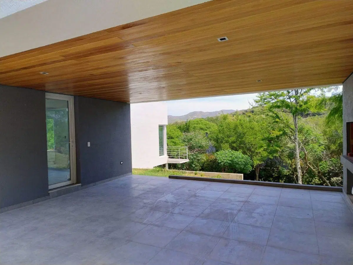 Casa de diseño en venta con vistas a las sierras | Estancia Q2 - Mendiolaza 8