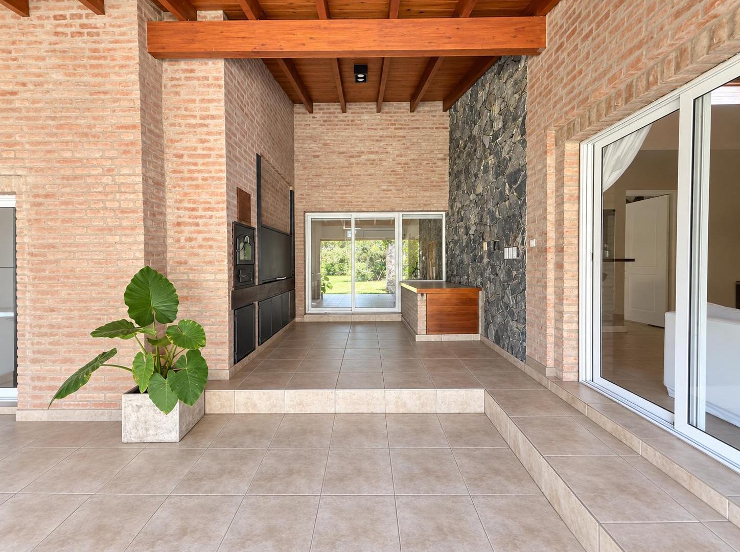 Foto de Planta baja - 4 dormitorios - Jardín divino - Cava, imagen 4