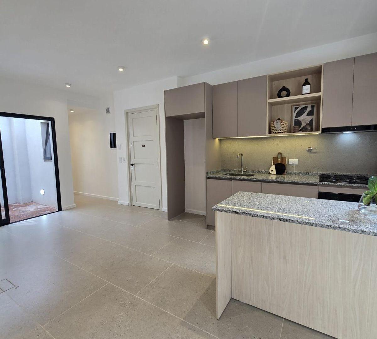 Foto de APTO CREDITO. PH 3 amb remodelado. 142 m2 totales, imagen 3