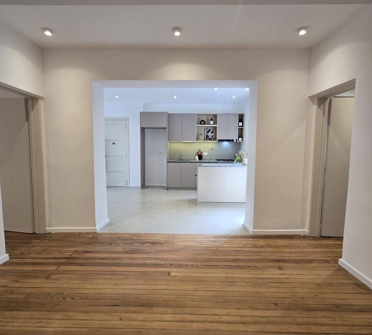 Foto de APTO CREDITO. PH 3 amb remodelado. 142 m2 totales, imagen 2