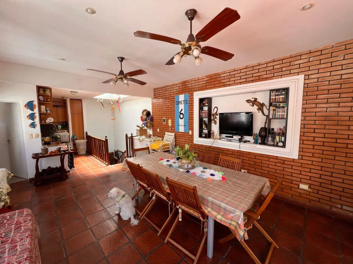 HERMOSISIMA CASA - TERRAZA - QUINCHO - PARRILLA - CABALLITO! 2