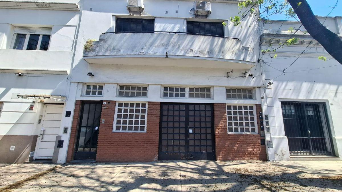 Foto de ¡OPORTUNIDAD! PH DE 94 M² SIN EXPENSAS, CON BALCONES Y DEPENDENCIA EN, imagen 1