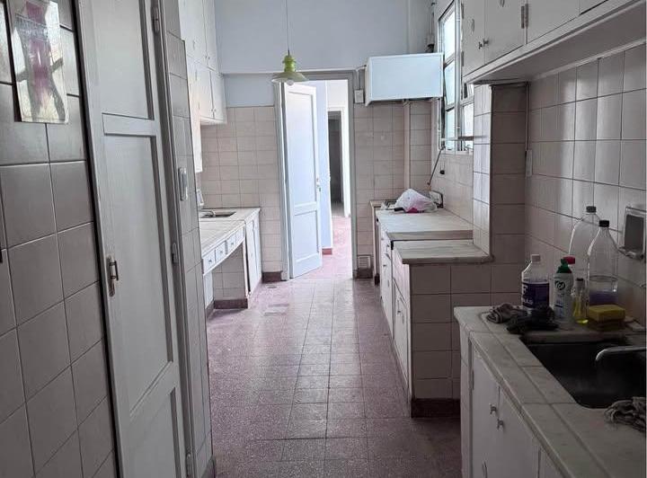 ALQUILER IMPORTANTE PROPIEDAD IDEAL OFICINAS/ CONSULTORIOS 2