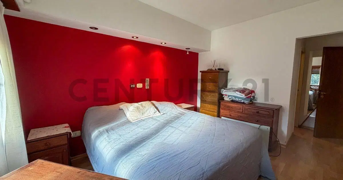 EN VENTA CASA TIPO CHALET - SEMICENTRO 4