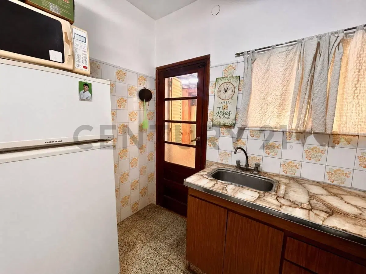 En venta casa tres ambientes Tandil 5