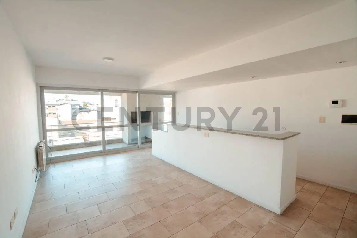 Departamento 2 ambientes con balcón y parrilla 2