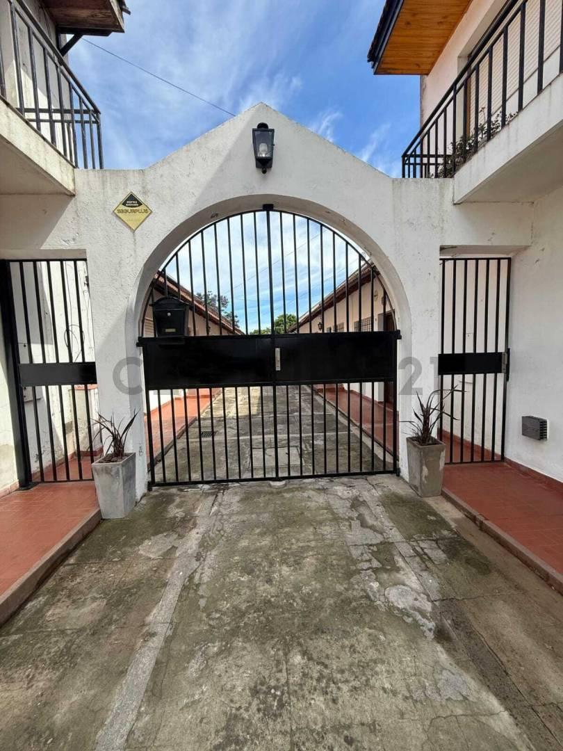 Foto de VENTA DEPARTAMENTO SEMICENTRICO, imagen 2