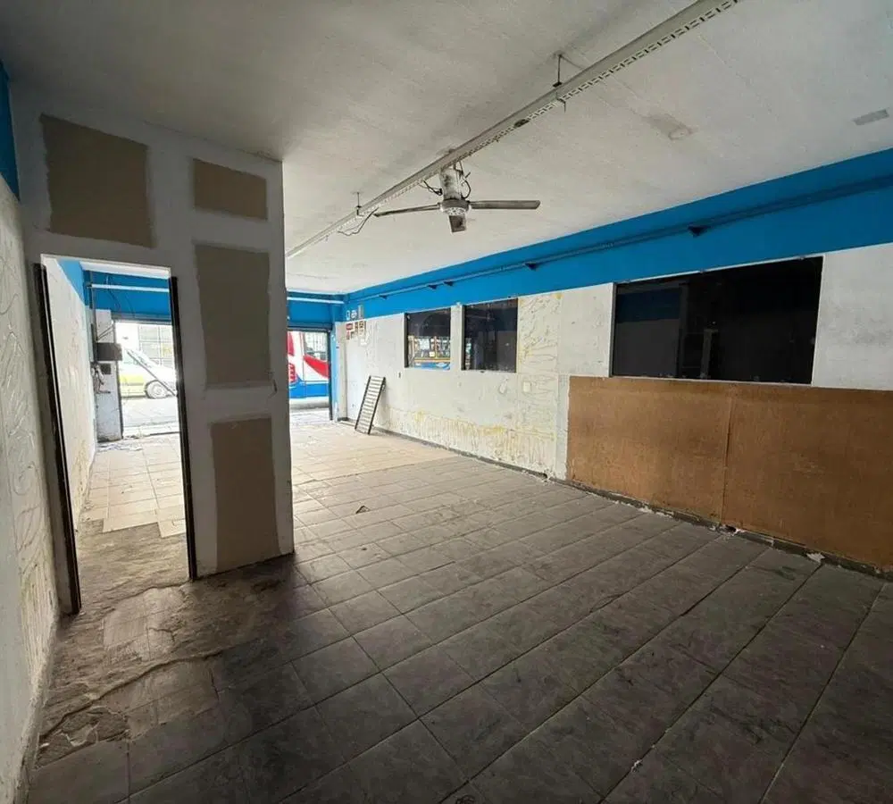 Local Comercial a 100mt de la plaza de San Justo 3