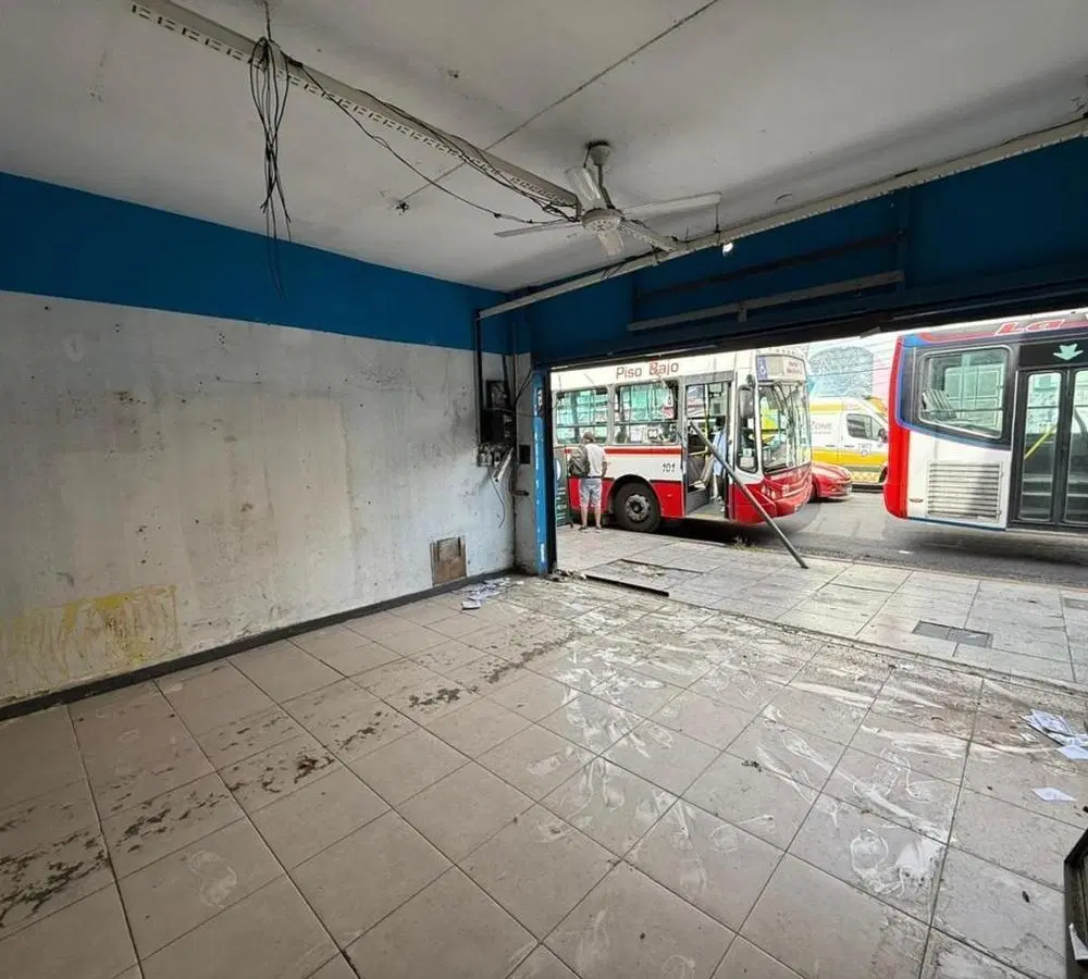 Local Comercial a 100mt de la plaza de San Justo 1