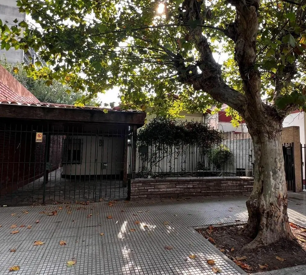 Oportunidad (ZONIF C1) | Lote/casa 375m2 San Justo Centro 2