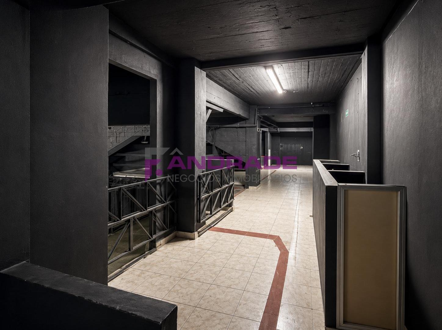 Foto de IMPORTANTE LOCAL COMERCIAL 470m2 | J.M. de Rosas y Arieta, San Justo, imagen 2