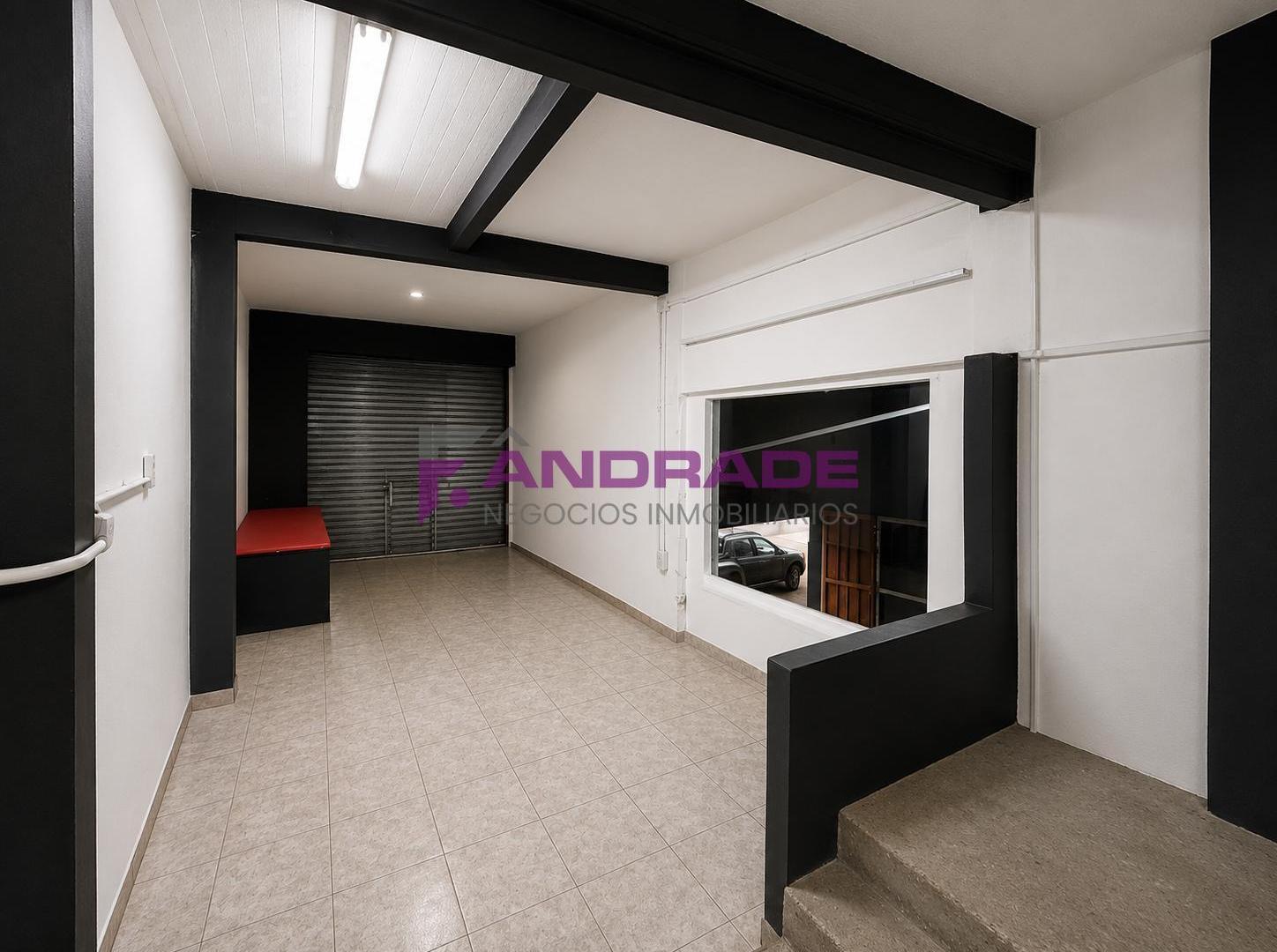 Foto de IMPORTANTE LOCAL COMERCIAL 470m2 | J.M. de Rosas y Arieta, San Justo, imagen 3