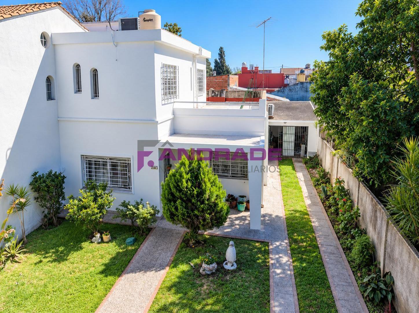 Foto de CASA 3amb. CON PATIO, COCHERA Y TERRAZA, imagen 4