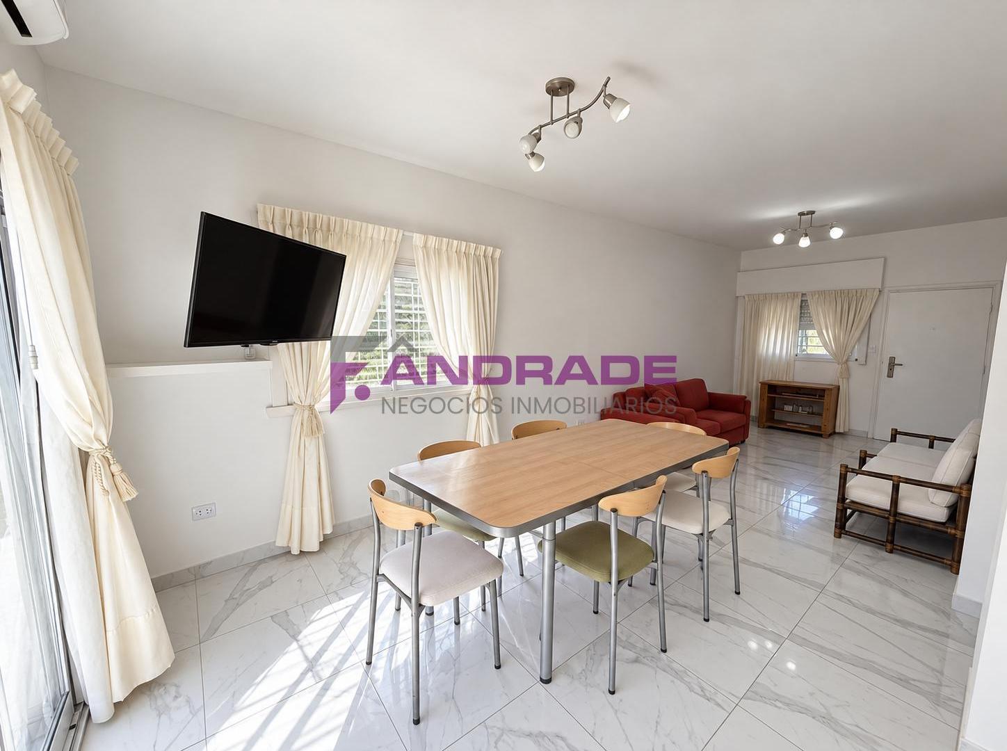 Foto de CASA 3amb. CON PATIO, COCHERA Y TERRAZA, imagen 3