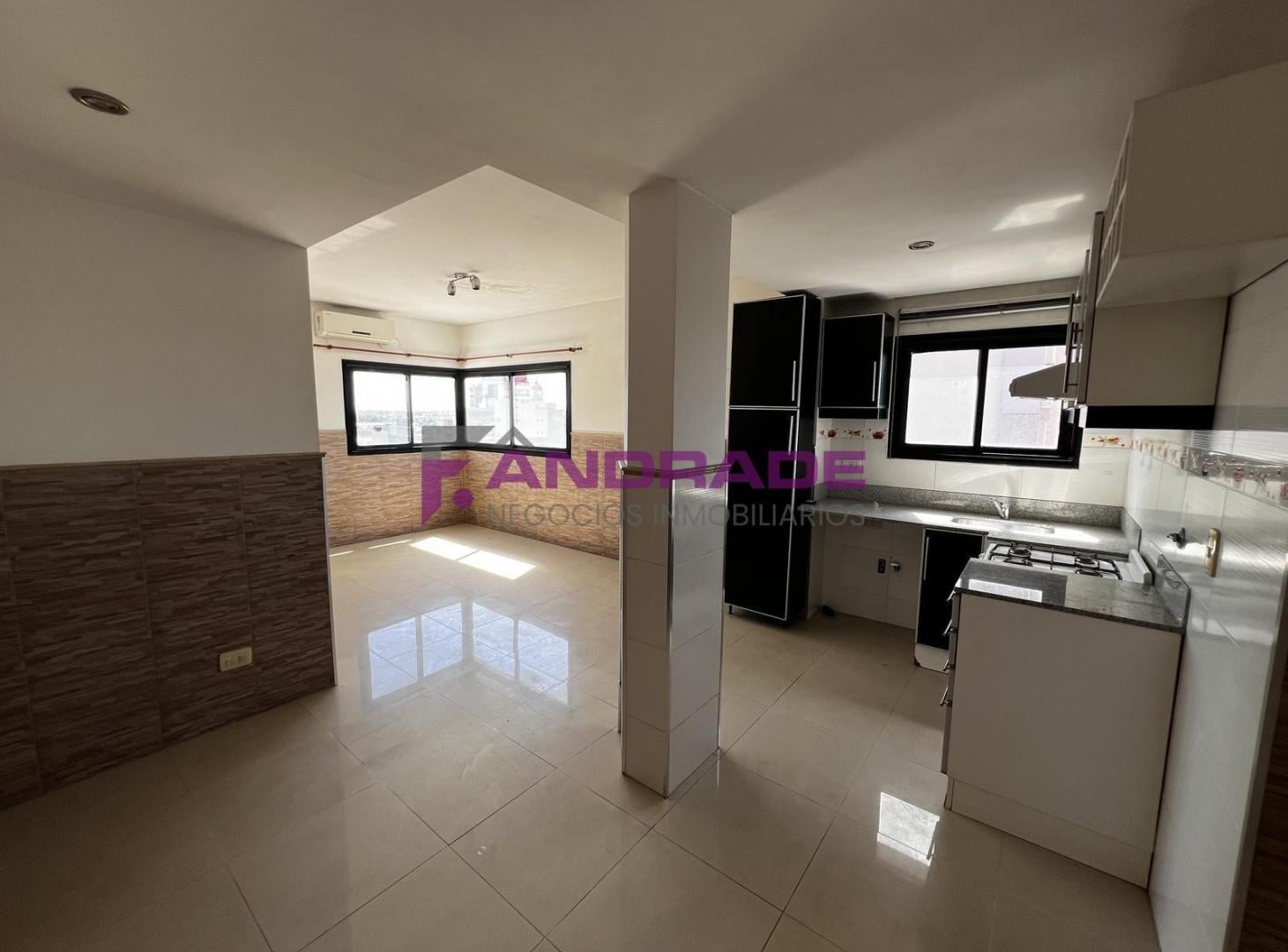 Foto de Departamento en Alquiler a 100mt de la plaza de San Justo, imagen 1