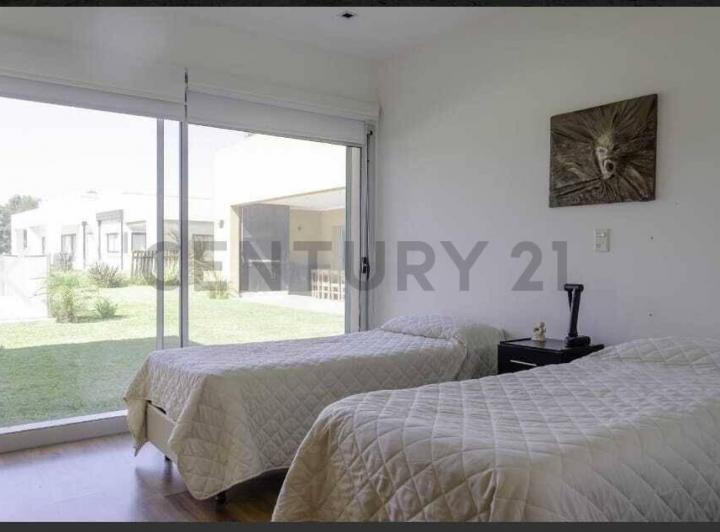 CASA EN ALQUILER EN AREA 60 La Victoria Polo Country Club 4