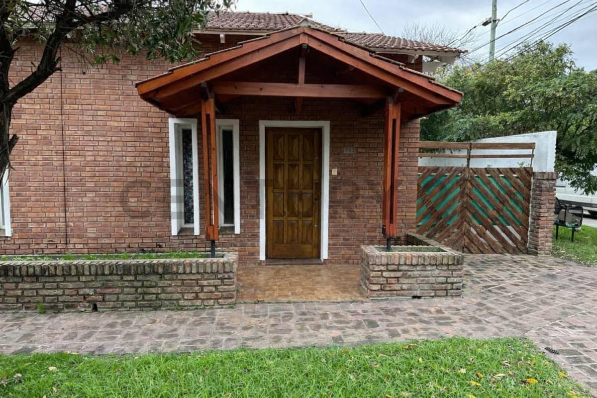 Casa en Venta Villa Elisa