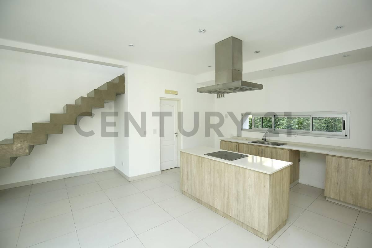 Casa en venta en Fincas de Hudson