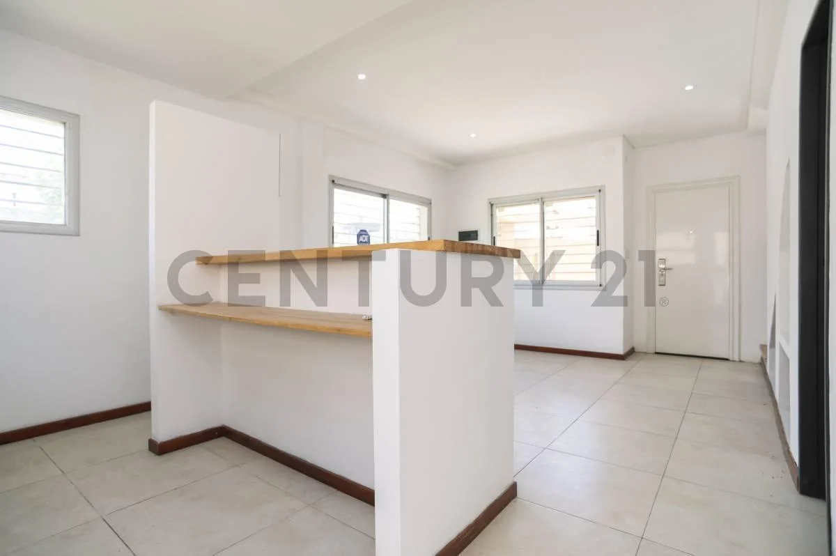 Foto de CASA DUPLEX EN VENTA EN LA PLATA, imagen 2