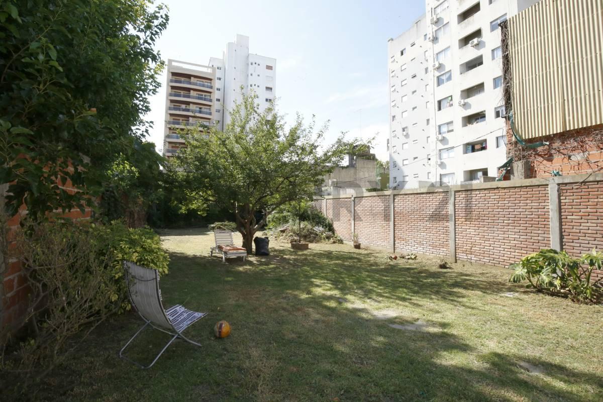 Casa en alquiler para emprendimiento comercial en La Plata